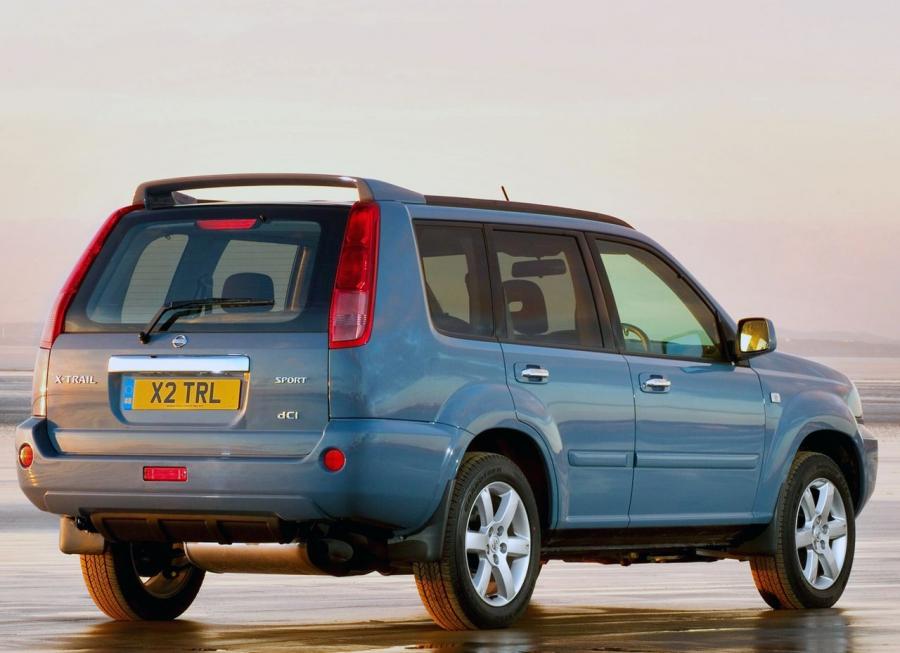 Nissan X-Trail 2004 года  (UK) (фото 14 из 17)
